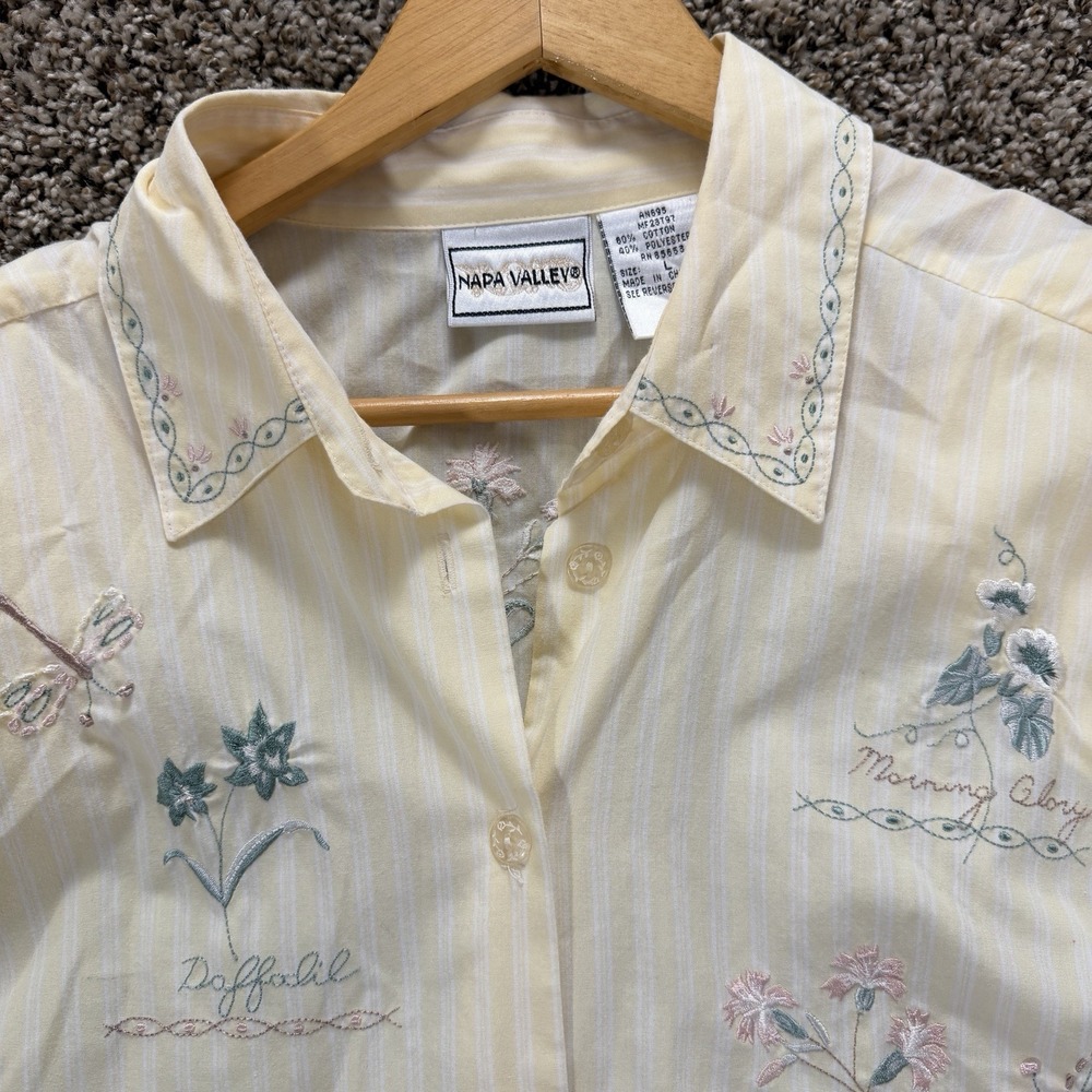 Vintage Napa Valley Cottagecore Floral Button Up Shirt Sz L Embroidered Pastel - Picture 8 of 10